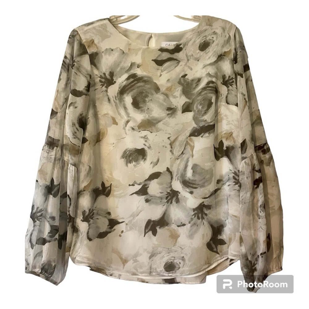 CALVIN KLEIN blouse in muted shades of cream&grey w/beautiful sleeve detail NWOT